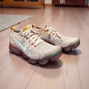 Nike Air Vapormax Flyknit 3 Sunset Tint White Pink Women's 8.5